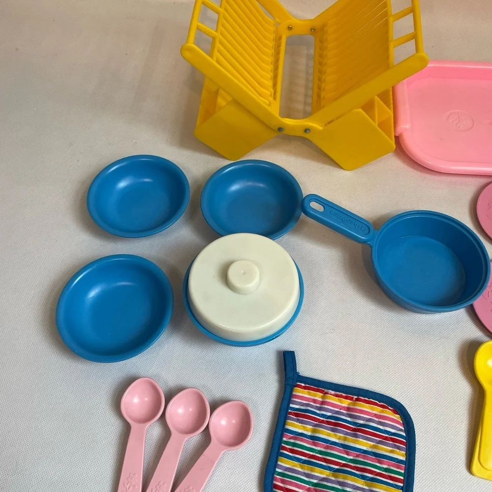 Vintage Fisher Price Fun with Foods Dishes Drying Rack LOT 25 Pieces - Picture 4 of 5